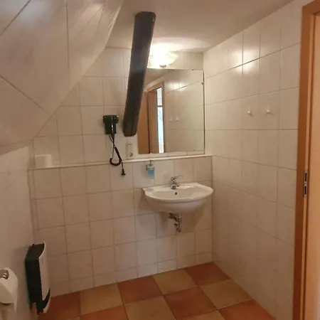 Robinienhof 3*